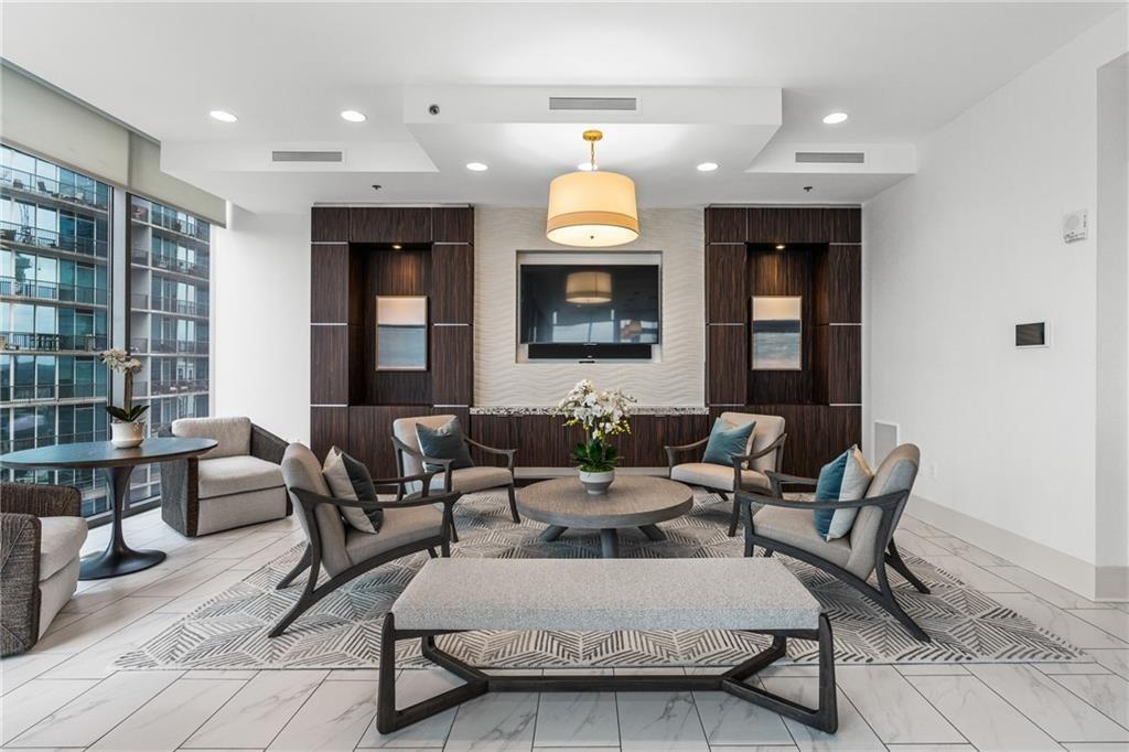 1065 Peachtree St #3303 Atlanta, GA 30309