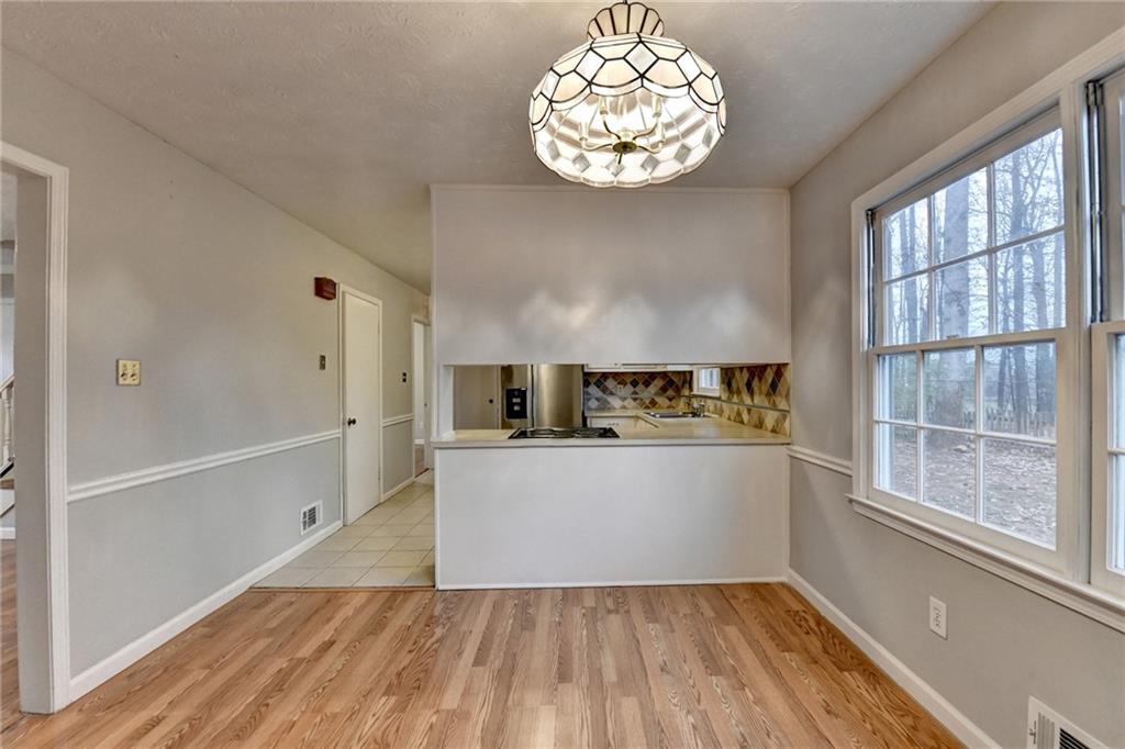 493 Tracy Ct Lawrenceville, GA 30046