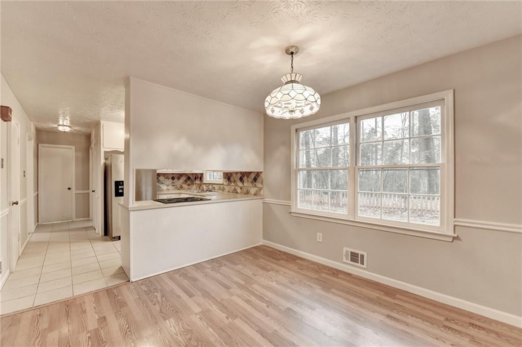 493 Tracy Ct Lawrenceville, GA 30046