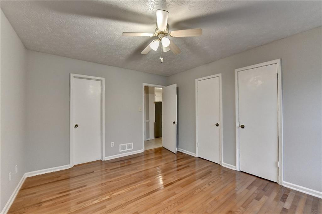 493 Tracy Ct Lawrenceville, GA 30046