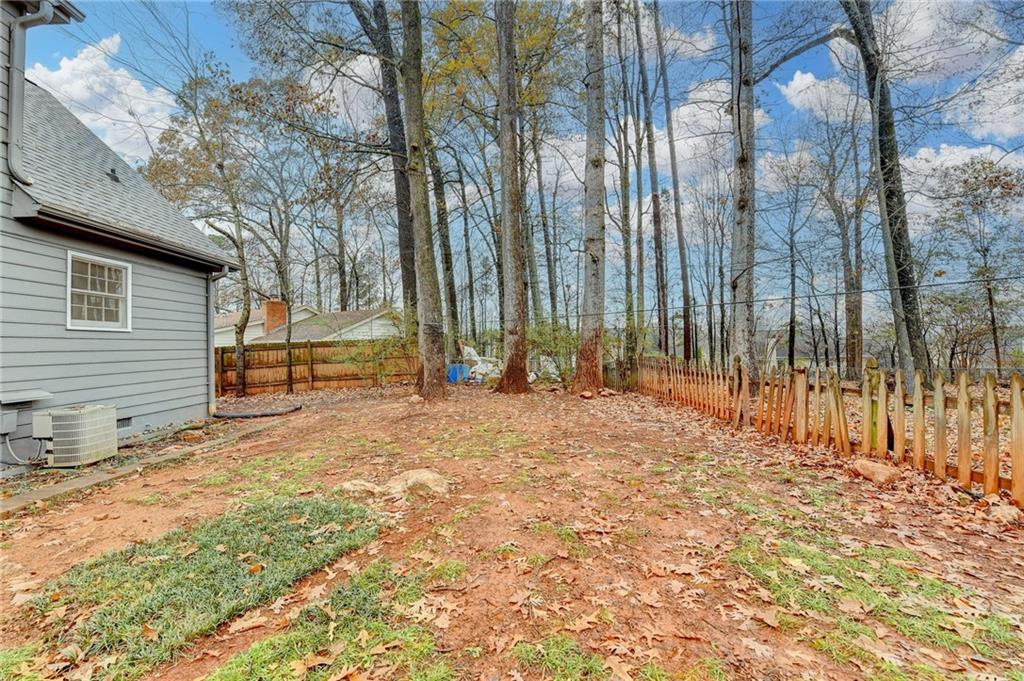 493 Tracy Ct Lawrenceville, GA 30046