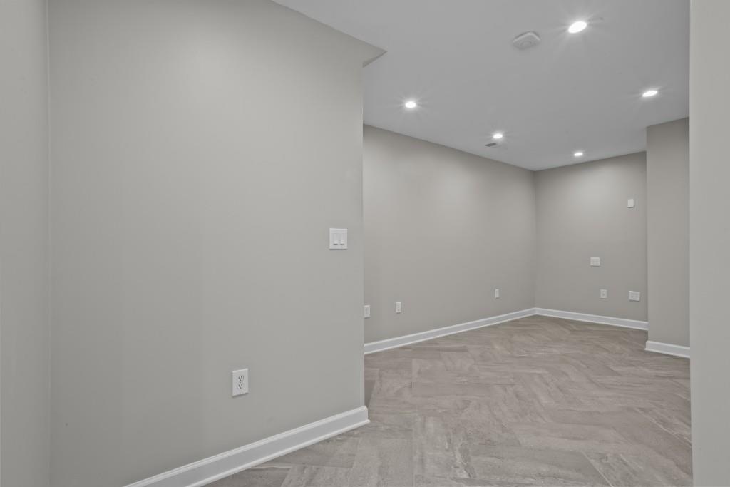 3724 Ashford Crk Ln Brookhaven, GA 30319