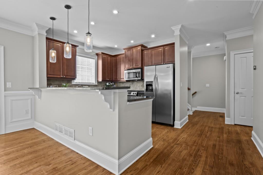 3724 Ashford Crk Ln Brookhaven, GA 30319