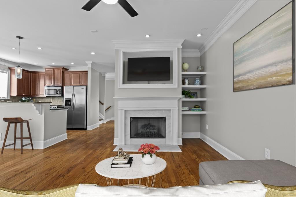 3724 Ashford Crk Ln Brookhaven, GA 30319