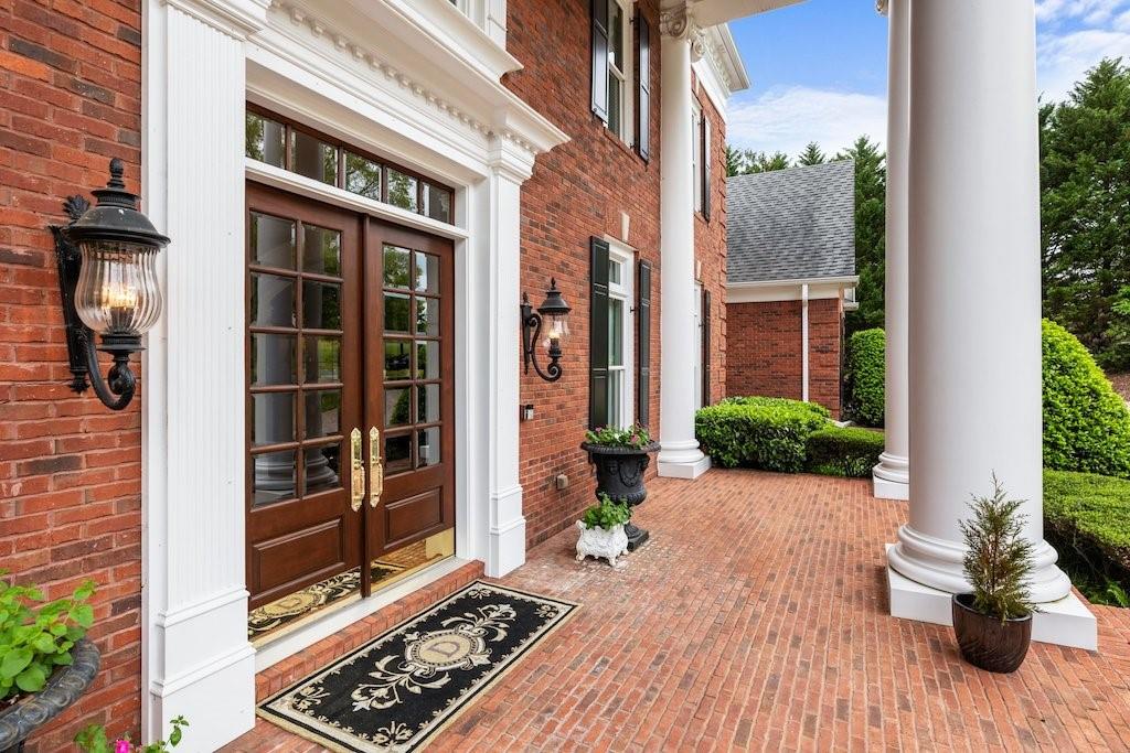 1075 Carnoustie Ln Alpharetta, GA 30005 1075 Carnoustie Ln Alpharetta, GA 30005