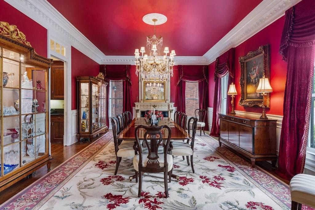 1075 Carnoustie Ln Alpharetta, GA 30005 1075 Carnoustie Ln Alpharetta, GA 30005