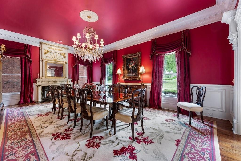 1075 Carnoustie Ln Alpharetta, GA 30005 1075 Carnoustie Ln Alpharetta, GA 30005