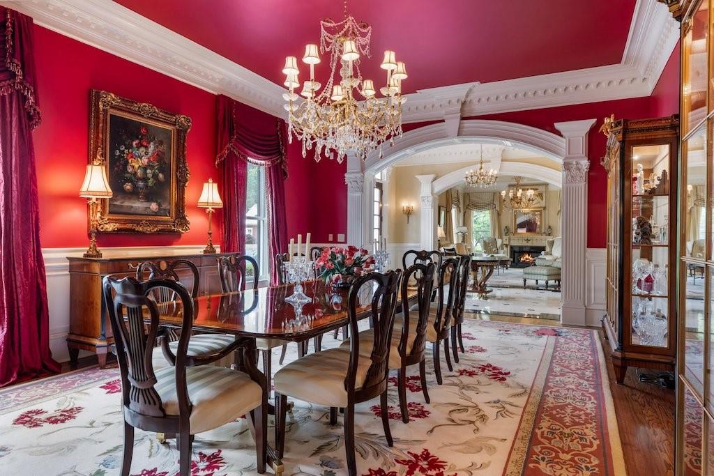 1075 Carnoustie Ln Alpharetta, GA 30005 1075 Carnoustie Ln Alpharetta, GA 30005
