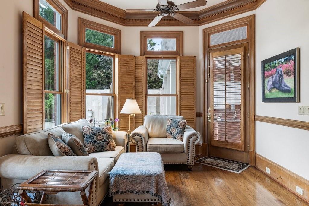 1075 Carnoustie Ln Alpharetta, GA 30005 1075 Carnoustie Ln Alpharetta, GA 30005