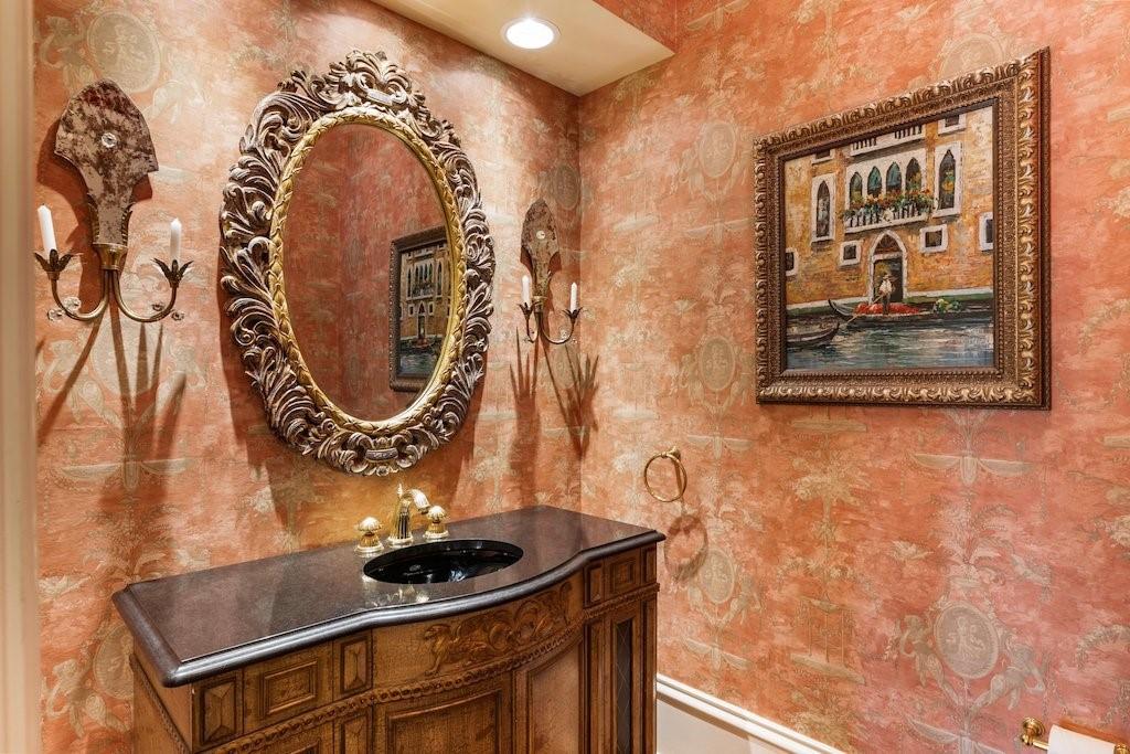 1075 Carnoustie Ln Alpharetta, GA 30005 1075 Carnoustie Ln Alpharetta, GA 30005