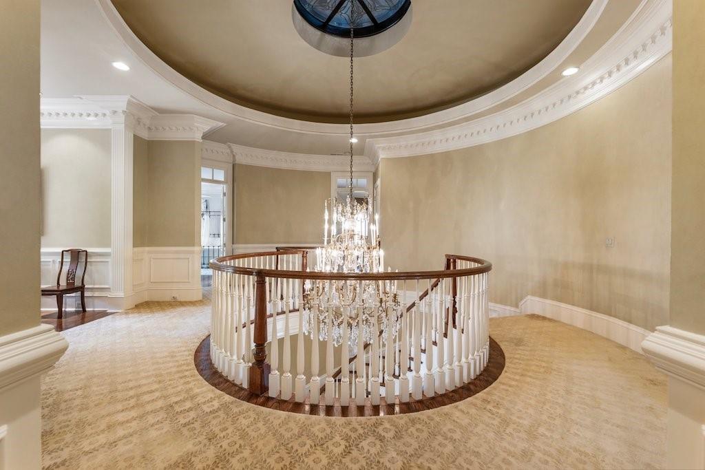 1075 Carnoustie Ln Alpharetta, GA 30005 1075 Carnoustie Ln Alpharetta, GA 30005