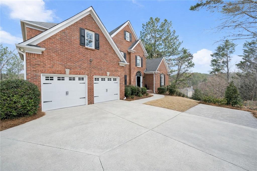 5640 Overlook Blf Johns Creek, GA 30097