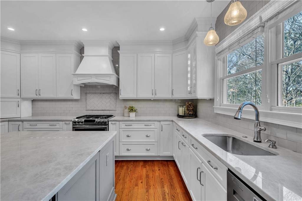 5640 Overlook Blf Johns Creek, GA 30097