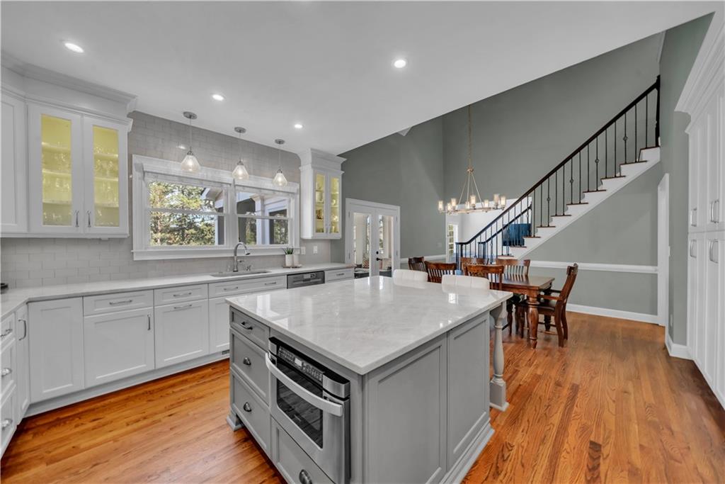 5640 Overlook Blf Johns Creek, GA 30097