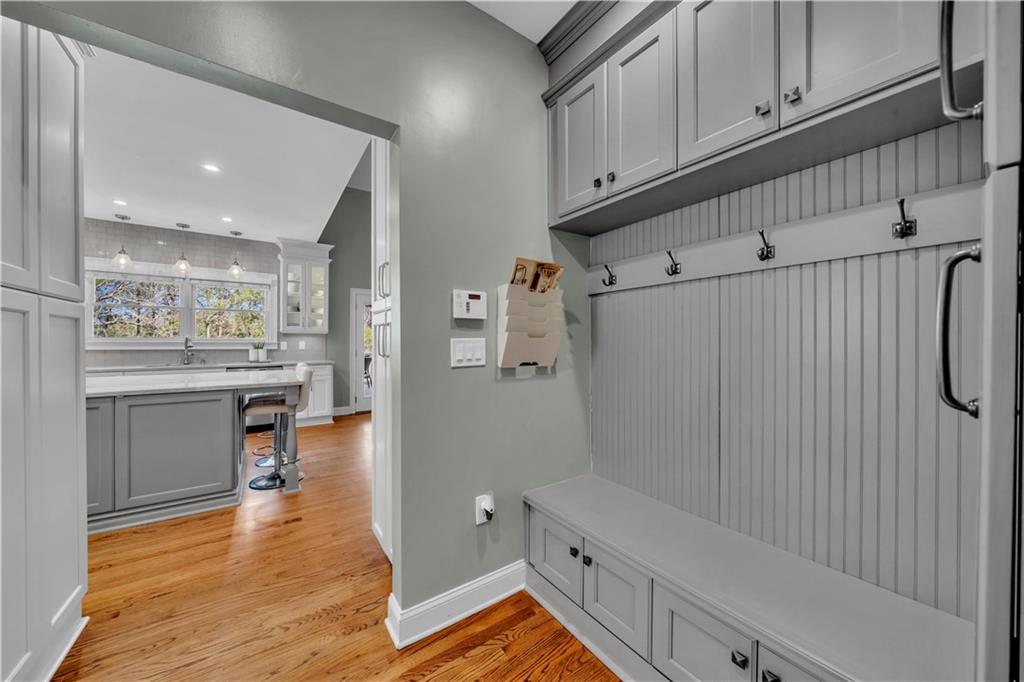 5640 Overlook Blf Johns Creek, GA 30097