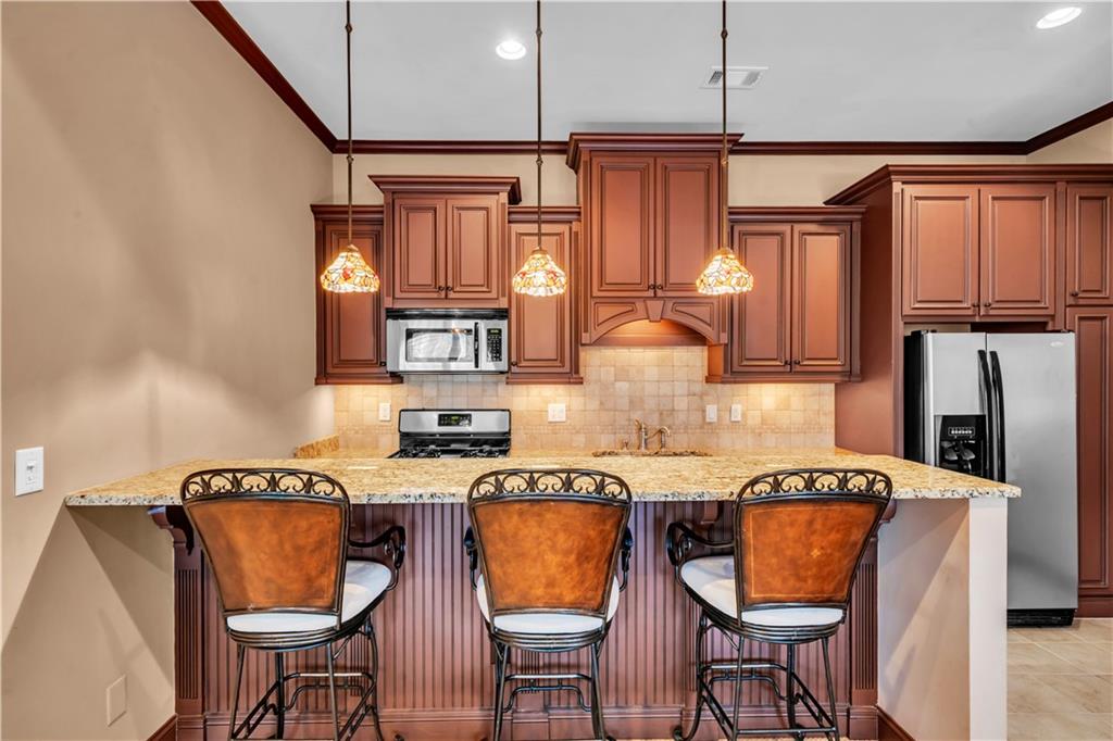 5640 Overlook Blf Johns Creek, GA 30097