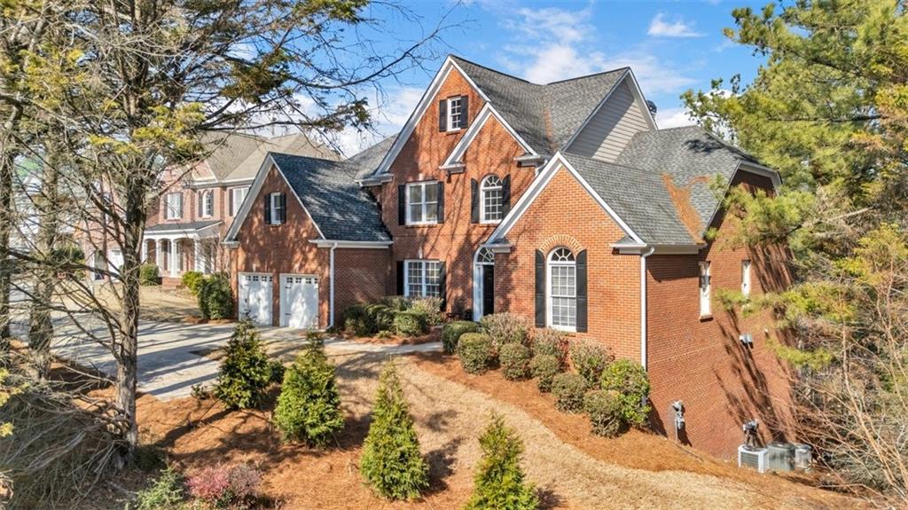 5640 Overlook Blf Johns Creek, GA 30097