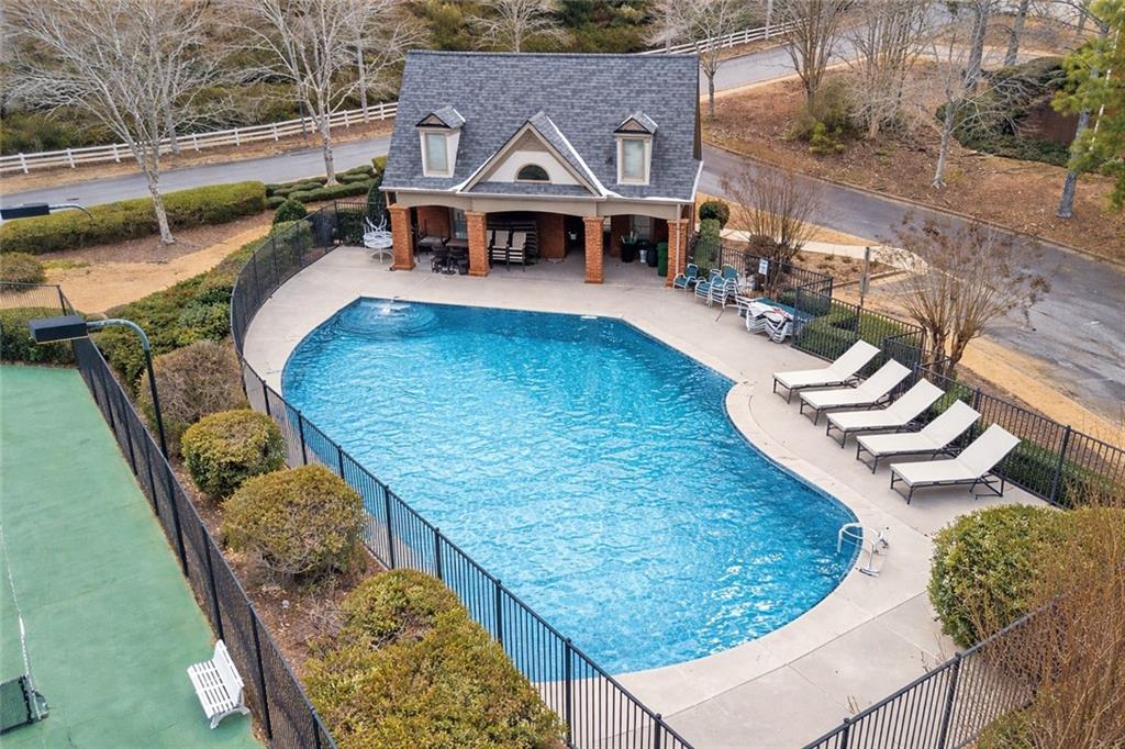 5640 Overlook Blf Johns Creek, GA 30097