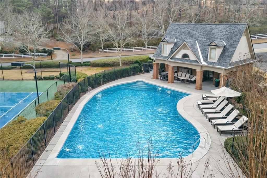 5640 Overlook Blf Johns Creek, GA 30097