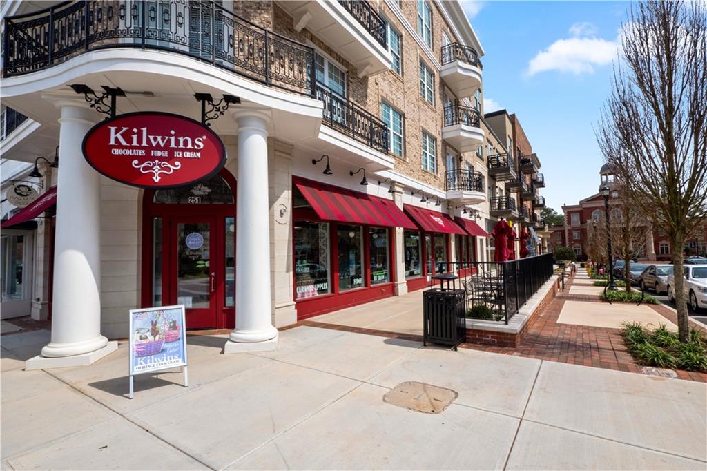 5640 Overlook Blf Johns Creek, GA 30097