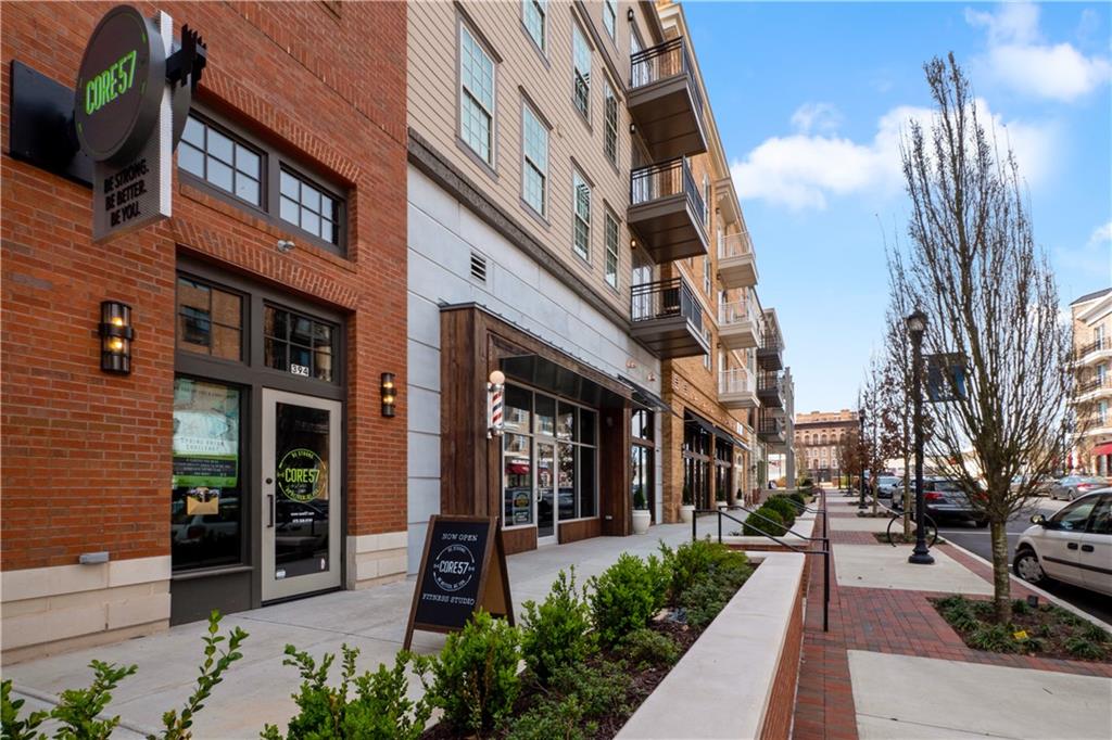 5640 Overlook Blf Johns Creek, GA 30097