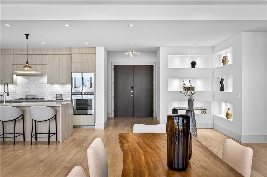 3107 Peachtree Rd #1702 Atlanta, GA 30305