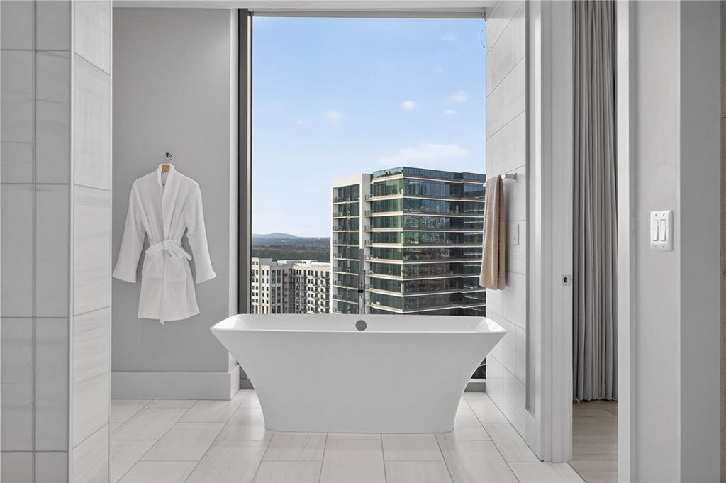 3107 Peachtree Rd #1702 Atlanta, GA 30305