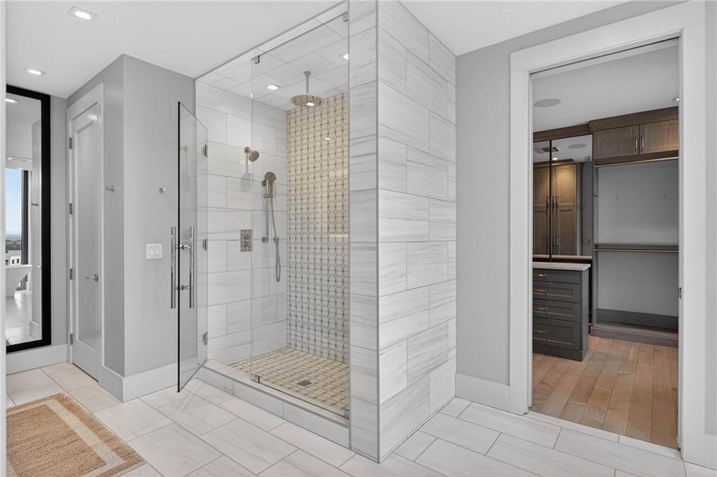 3107 Peachtree Rd #1702 Atlanta, GA 30305