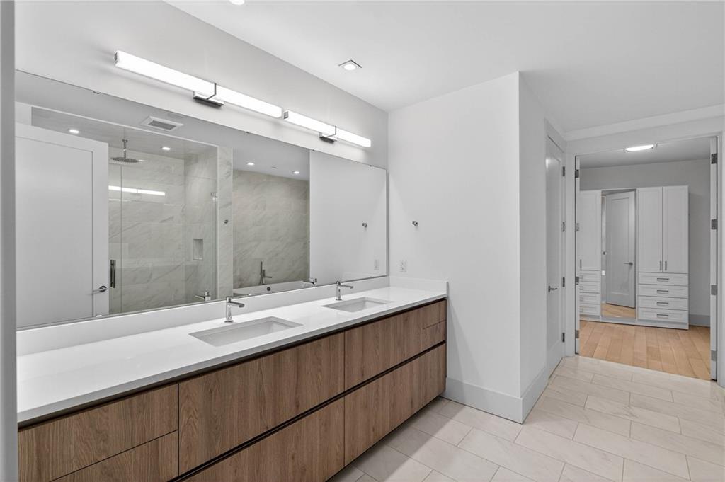 3107 Peachtree Rd #1702 Atlanta, GA 30305