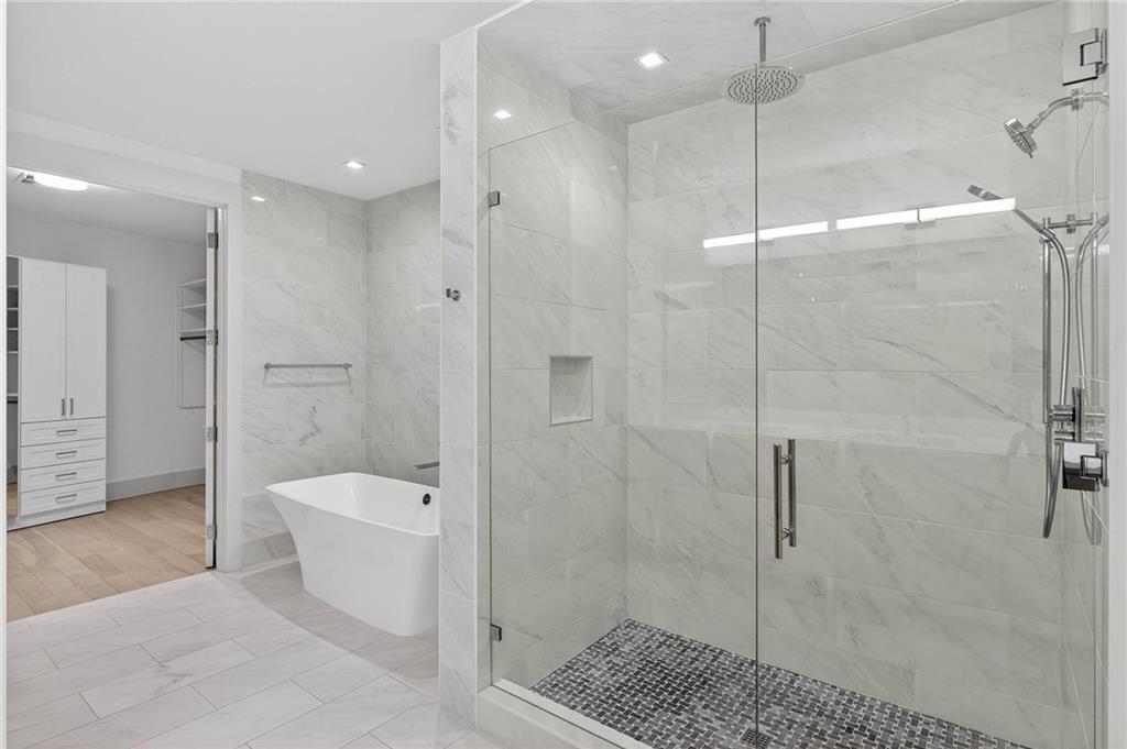 3107 Peachtree Rd #1702 Atlanta, GA 30305