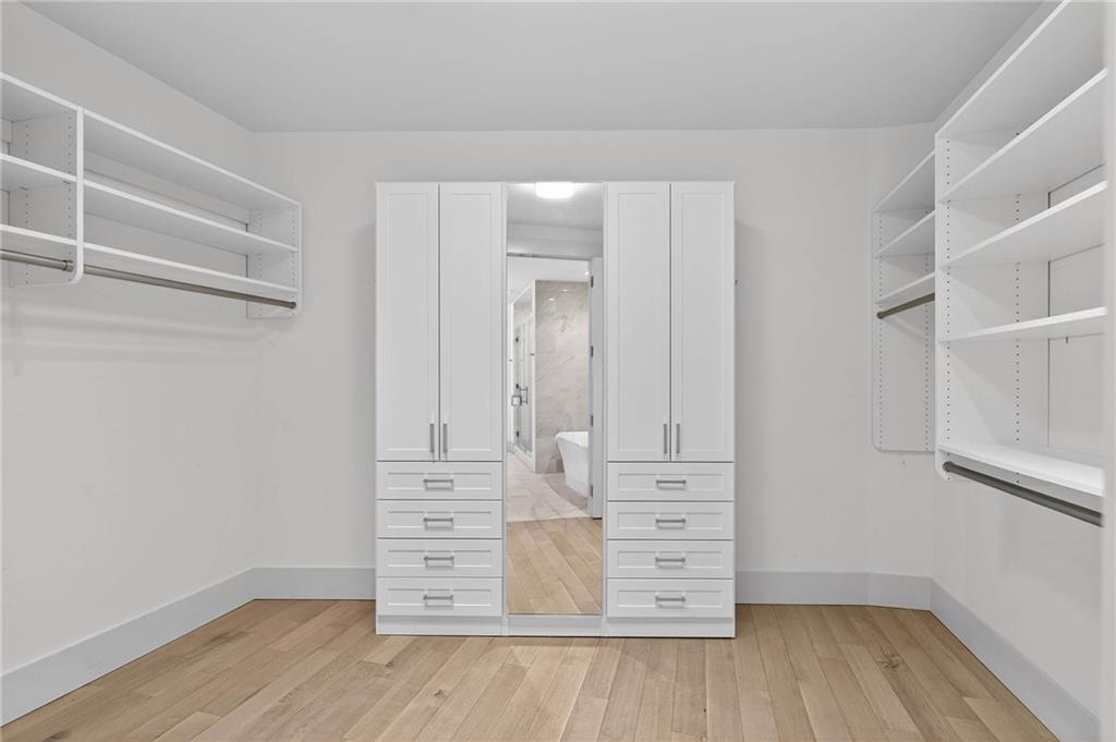 3107 Peachtree Rd #1702 Atlanta, GA 30305