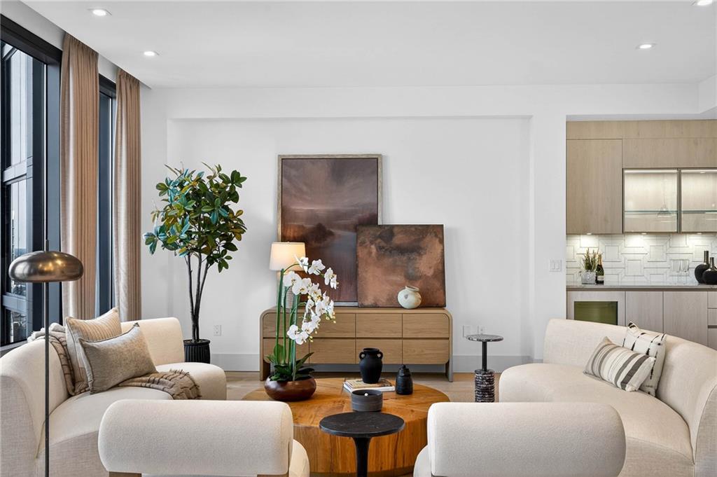 3107 Peachtree Rd #1702 Atlanta, GA 30305