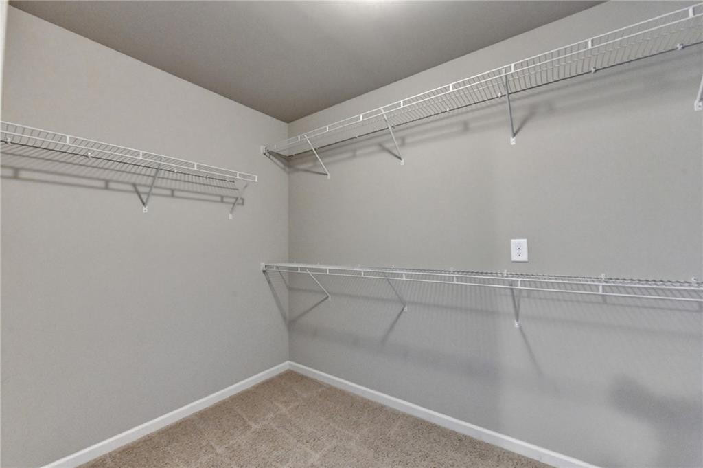 7067 Walham Grv Johns Creek, GA 30097