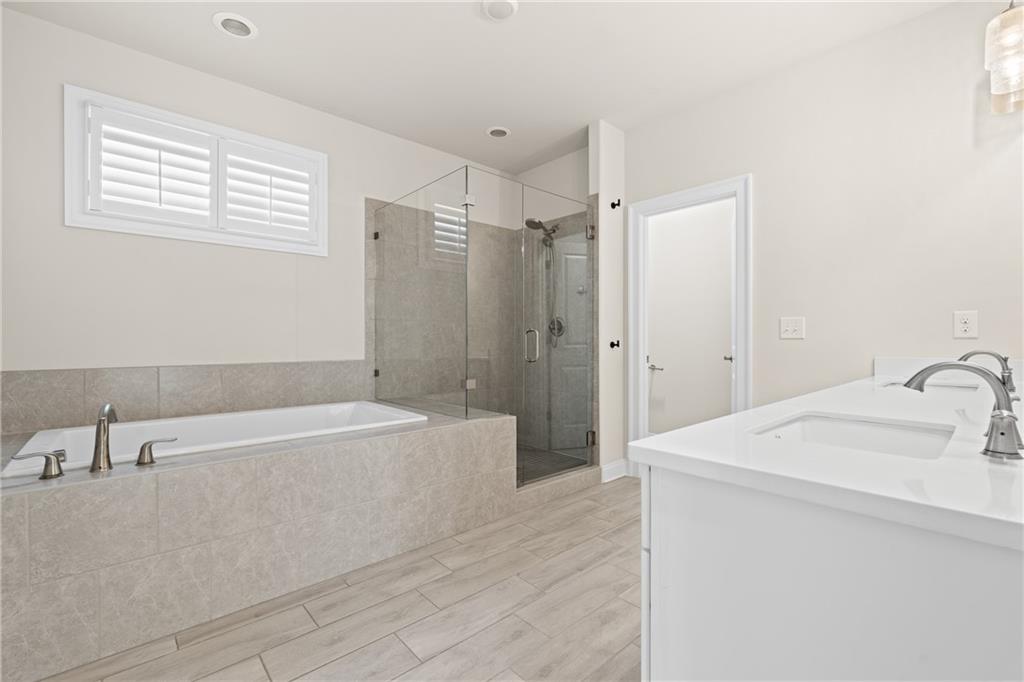 560 hannaford Walk Duluth, GA 30097