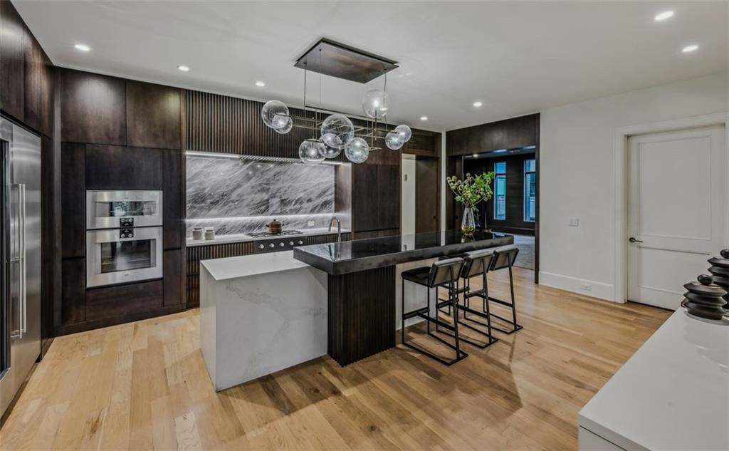 1301 Peachtree St #4L Atlanta, GA 30309