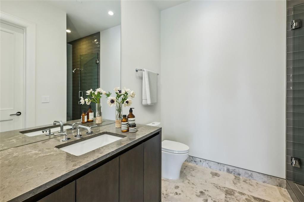 1301 Peachtree St #4L Atlanta, GA 30309