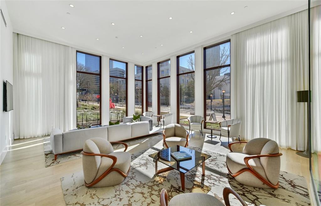 1301 Peachtree St #4L Atlanta, GA 30309