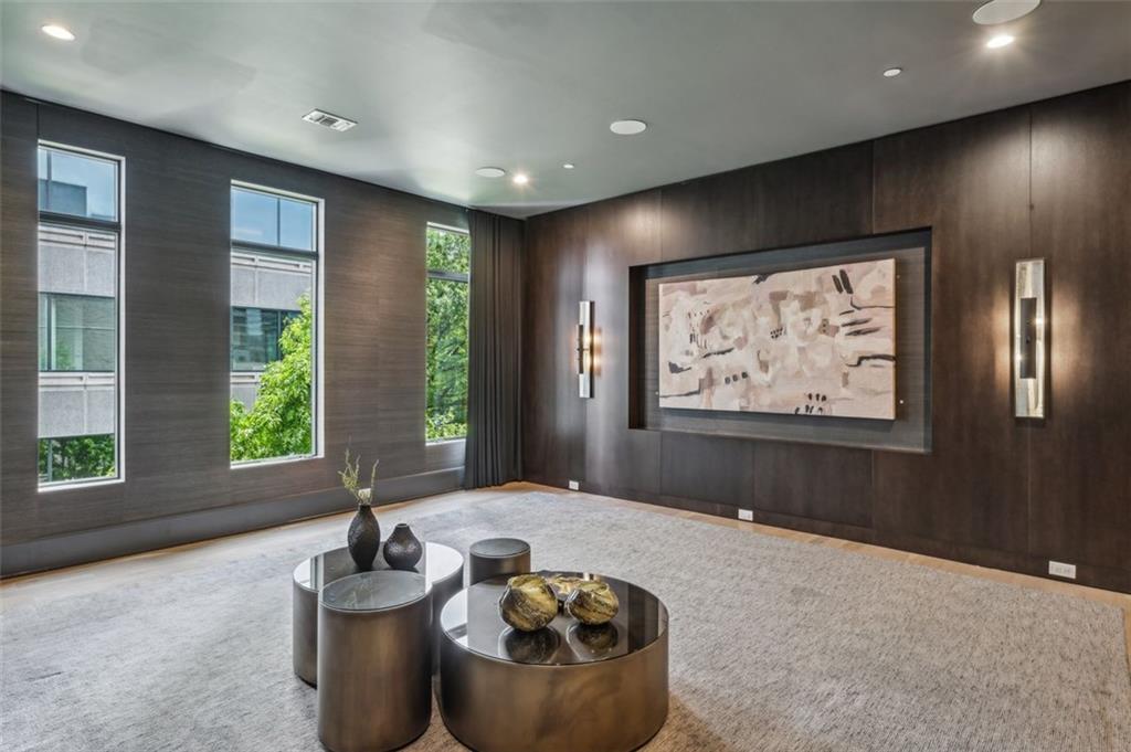 1301 Peachtree St #4L Atlanta, GA 30309