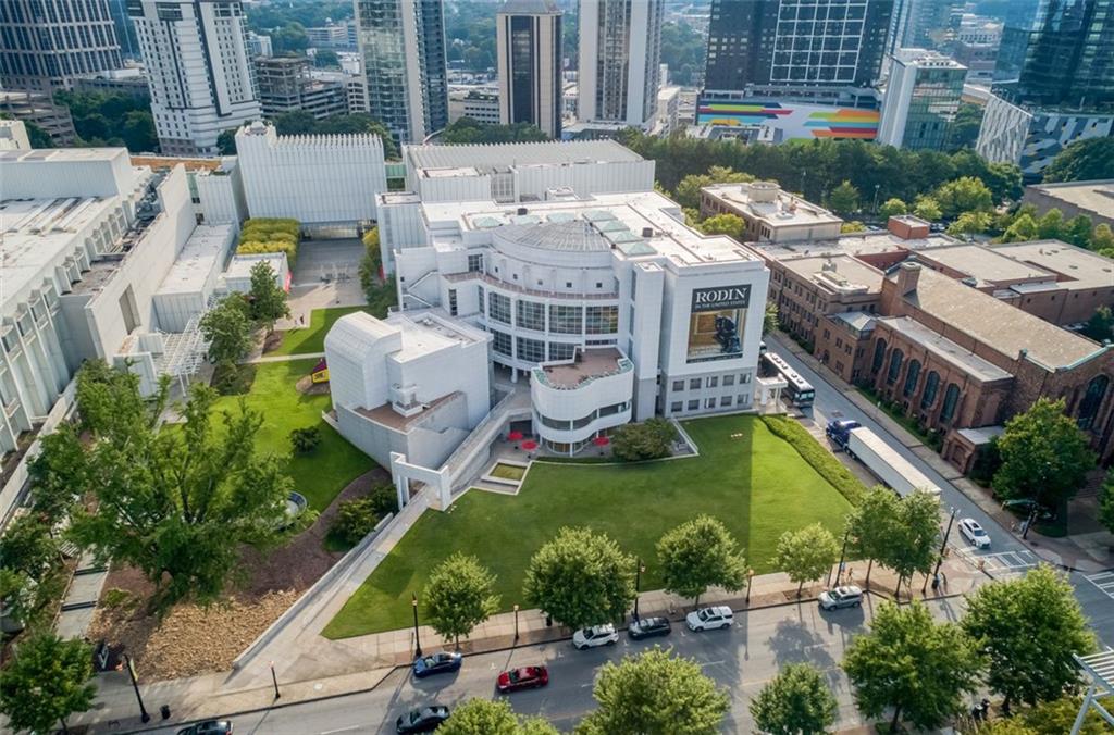 1301 Peachtree St #4L Atlanta, GA 30309