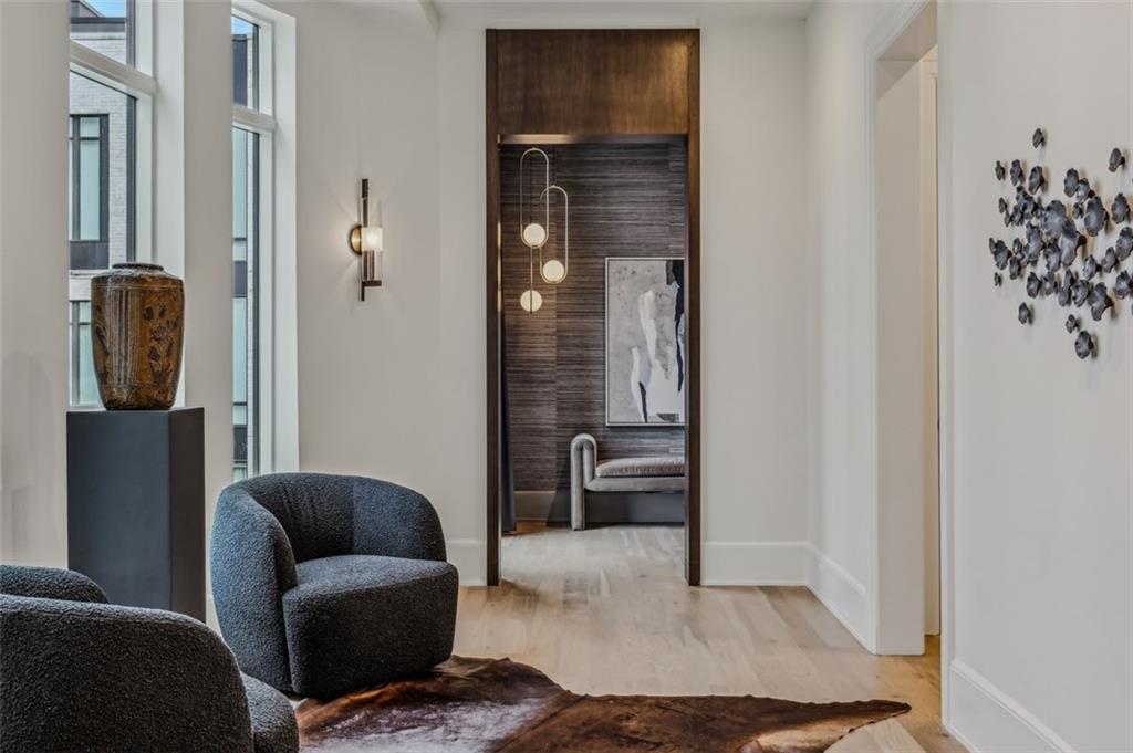 1301 Peachtree St #4L Atlanta, GA 30309