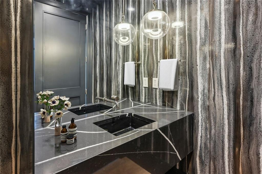 1301 Peachtree St #4L Atlanta, GA 30309