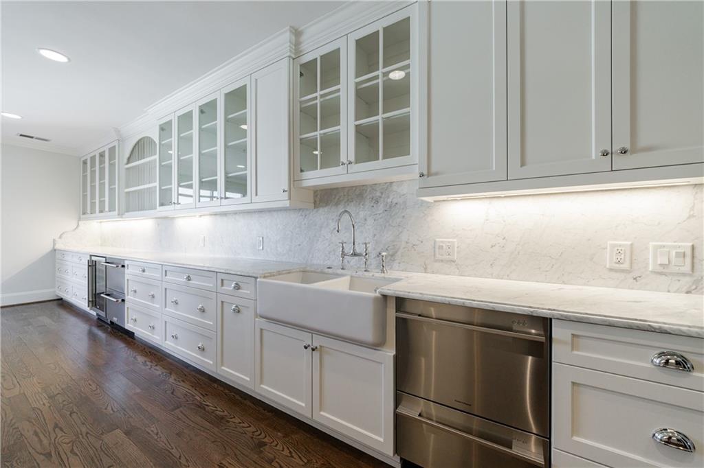 3286 Northside Pkwy #1007 Atlanta, GA 30327