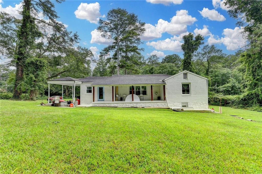 6654 Old Covington Rd Lithonia, GA 30058