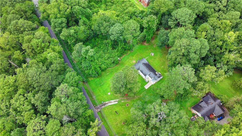 6654 Old Covington Rd Lithonia, GA 30058