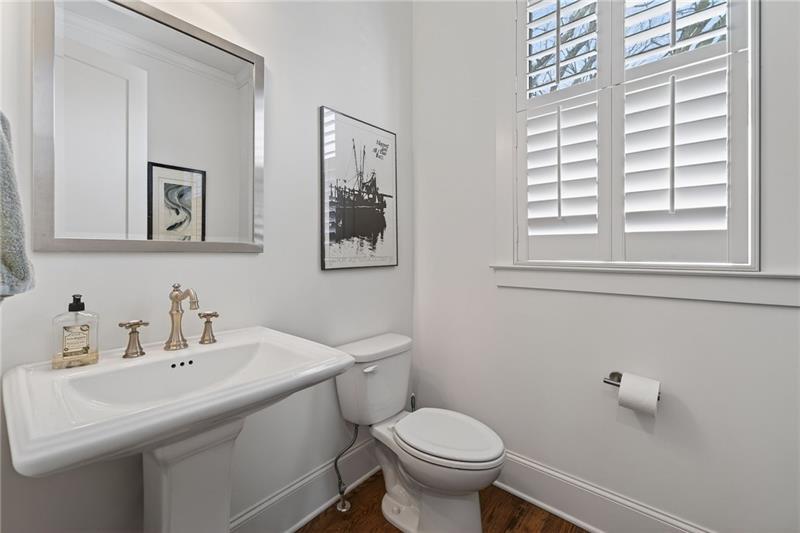 907 Highland Ter Atlanta, GA 30306