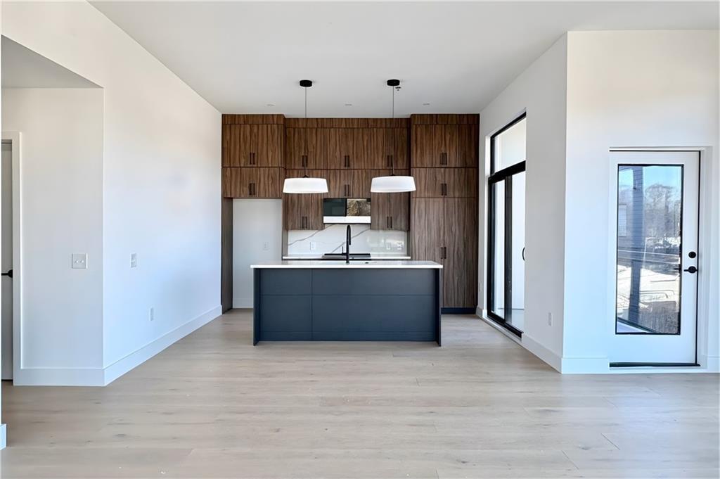 567 Ponce De Leon Ave #501 Atlanta, GA 30308