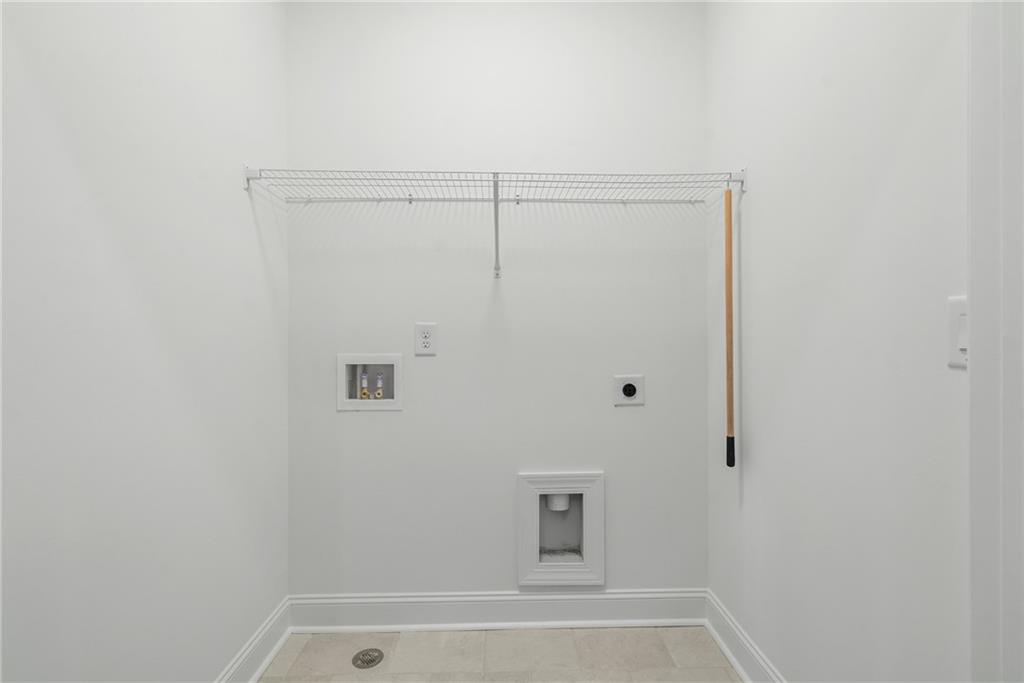 3196 Moor Vw Rd #27 Duluth, GA 30096