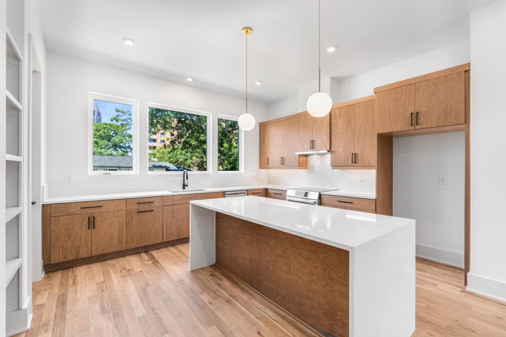 404 Linden Ave #18 Atlanta, GA 30308