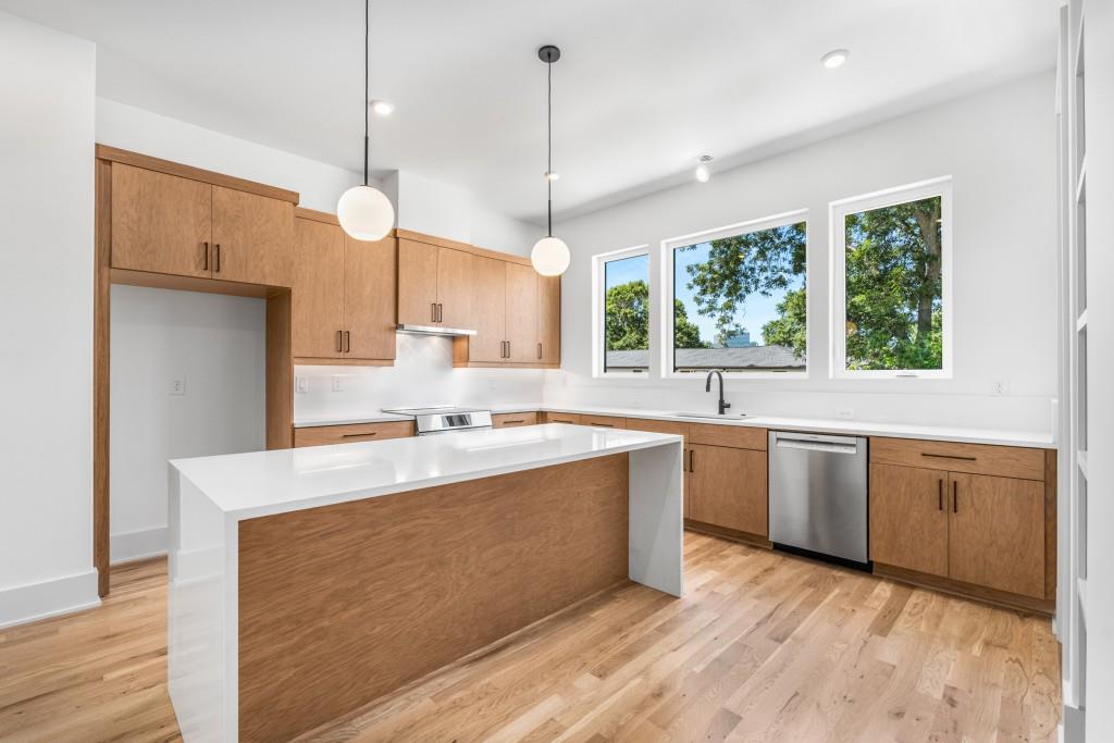 404 Linden Ave #18 Atlanta, GA 30308