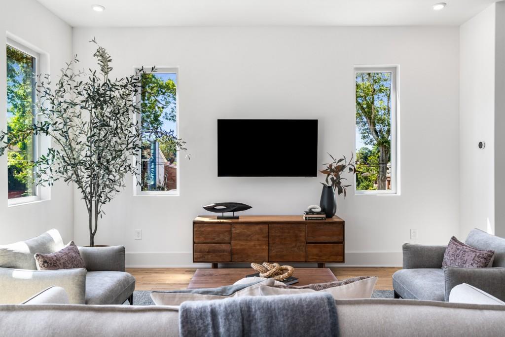 404 Linden Ave #18 Atlanta, GA 30308